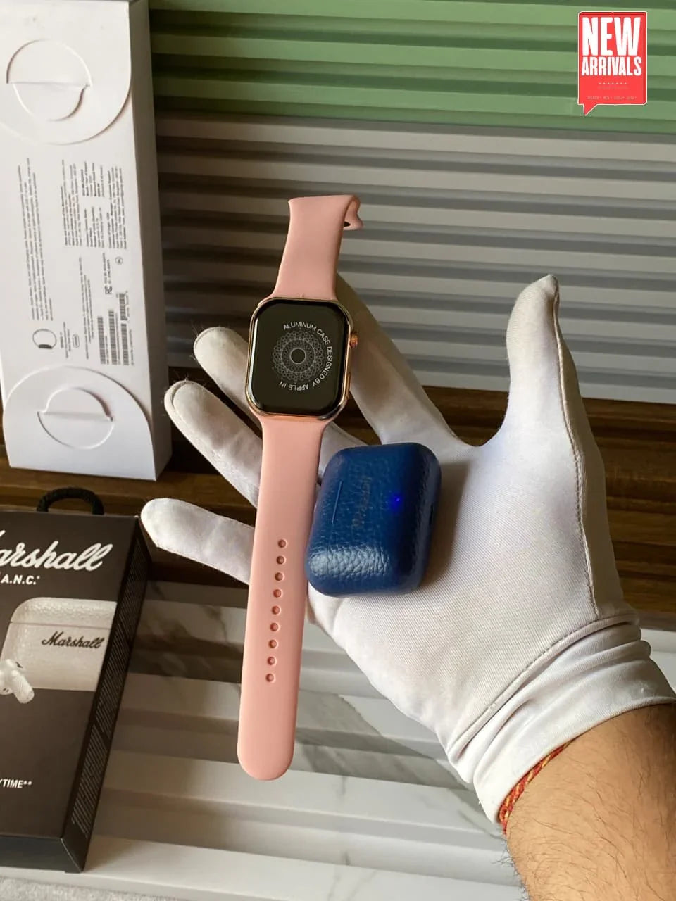 🔥 Apple Series 11 Style Smartwatch + Marshall Motif Earbuds Combo (2026) – AMOLED Display, Wireless Charging & HD Bass 💥