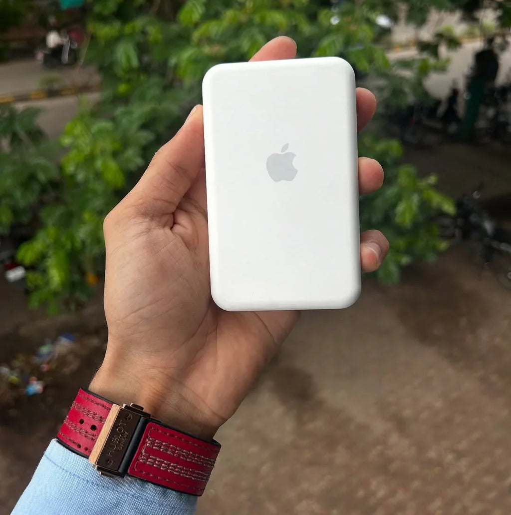 MagSafe Wireless Power Bank 5000mAh for iPhone – Strong Magnetic Battery Pack